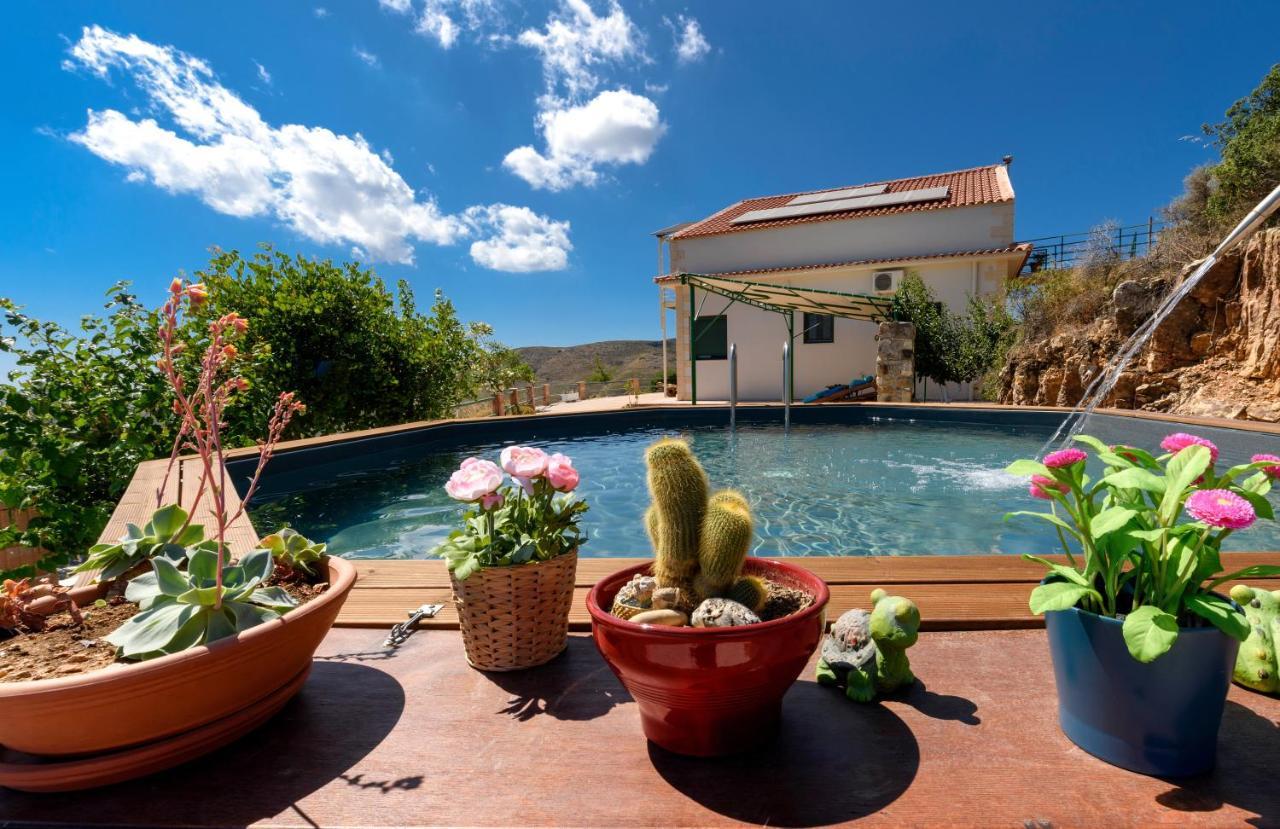 Best View Mountain Villa Temenia Exterior photo